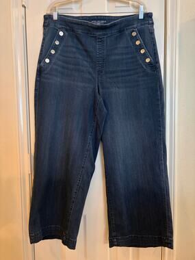 Chico’s Wide Leg Ankle Jeans Size 3R 16R Dark Wash Sailor Button Denim